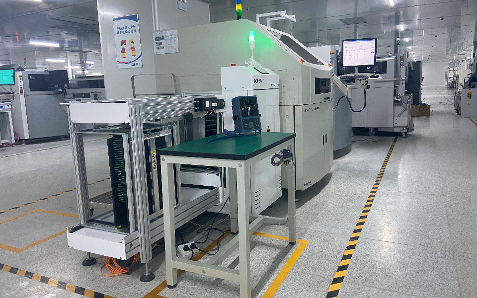 SMT 智能工厂整体解决方案.jpg